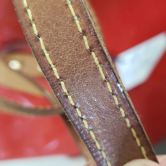 Louis Vuitton The Reade Tall MM Vernis LV Monogram purse - Picture 13 of 13